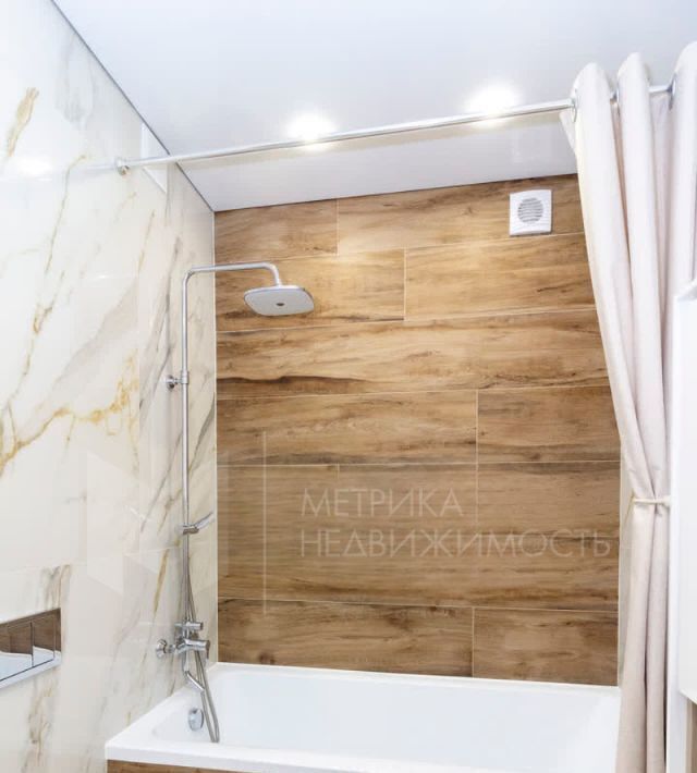 квартира г Тюмень р-н Калининский ул Фармана Салманова 16 фото 16