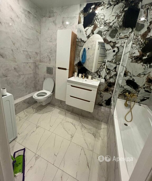 квартира г Екатеринбург Чкаловская ул Академика Ландау 1 фото 10