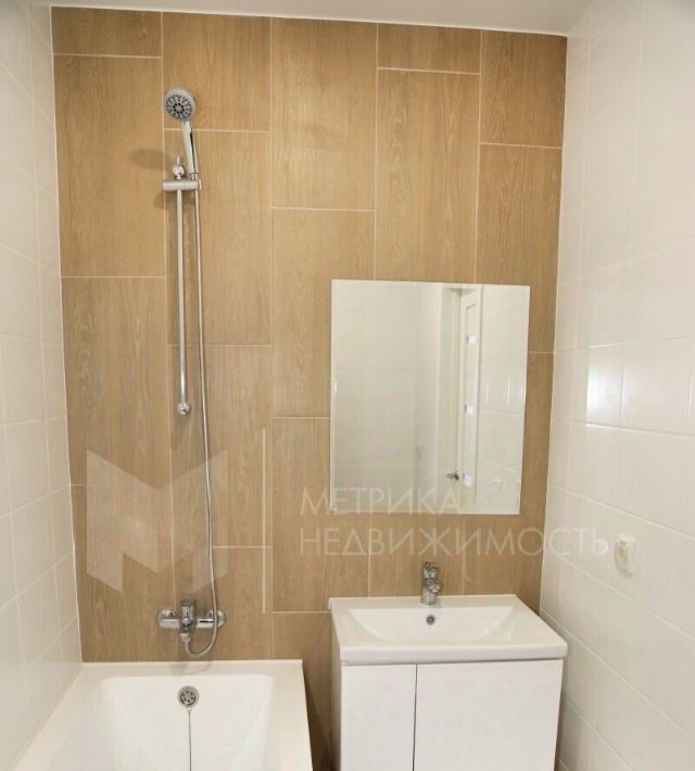 квартира г Тюмень р-н Калининский ул Краснооктябрьская 16к/1 фото 4