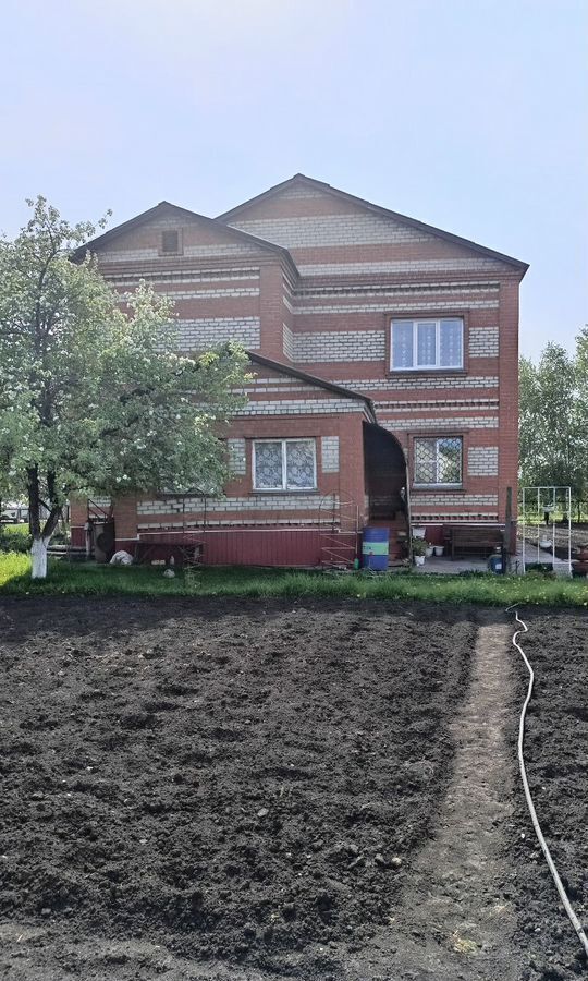 дом г Белово пгт Инской ул Сибиряков Кемеровская обл. — Кузбасс фото 3