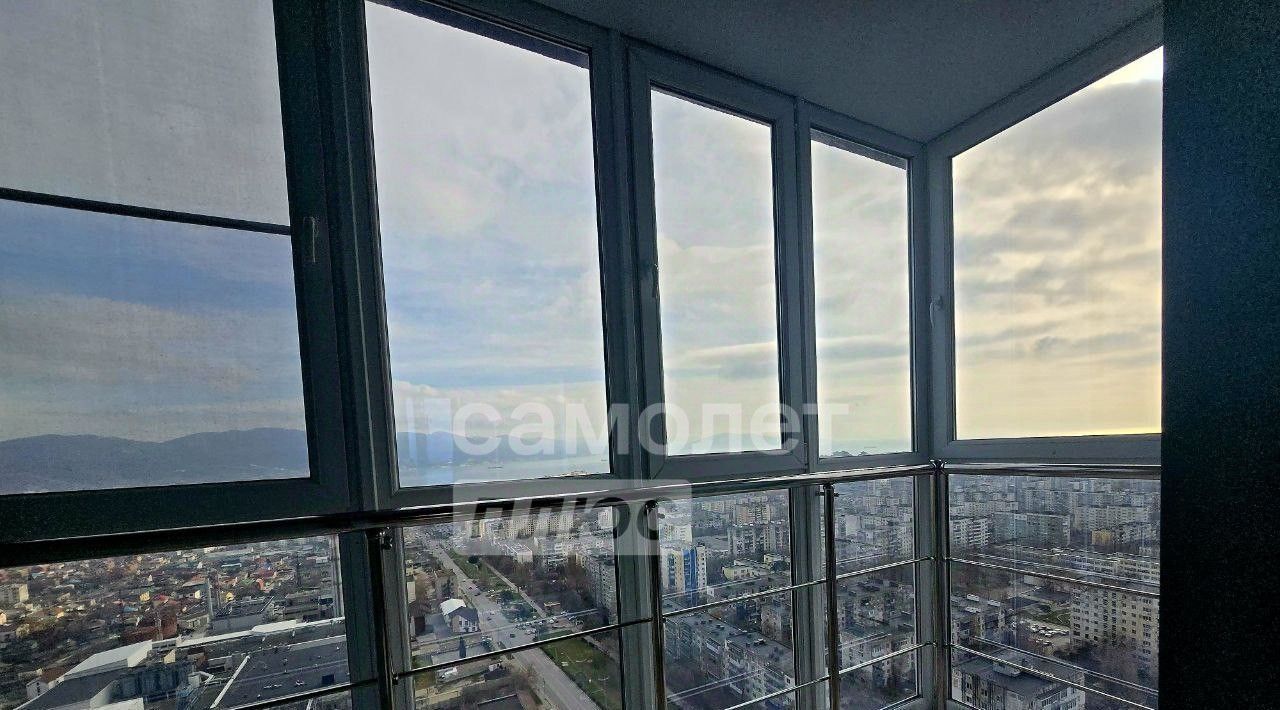 квартира г Новороссийск р-н Центральный ул Куникова 47а ЖК «Клевер» фото 5