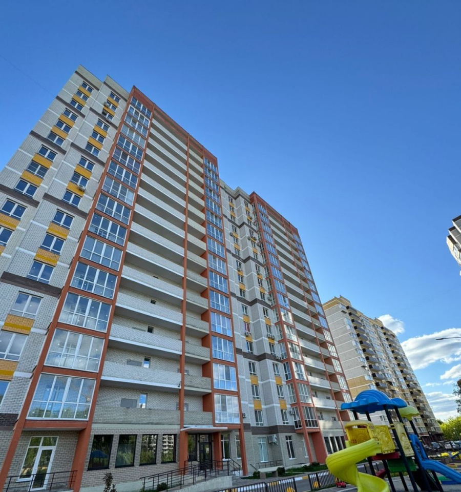 квартира г Брянск ул Горбатова 45 фото 2