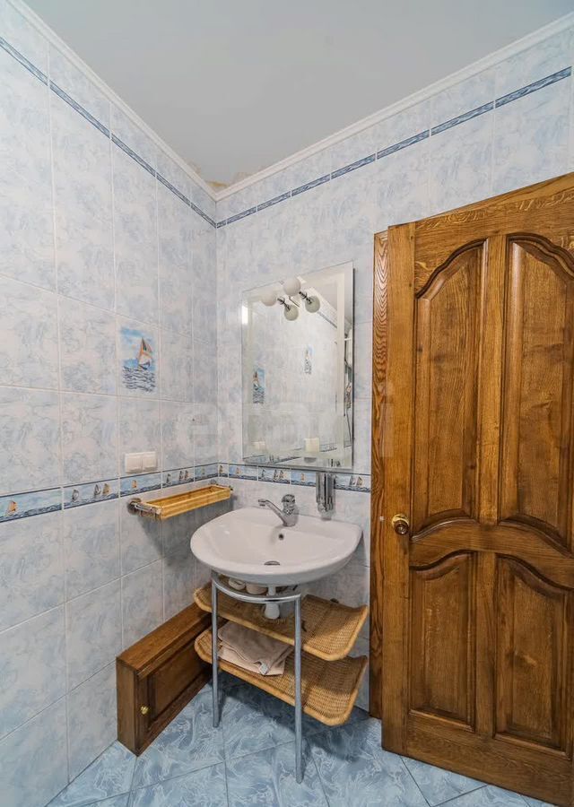 квартира г Саратов р-н Волжский ул Валовая 15 фото 25