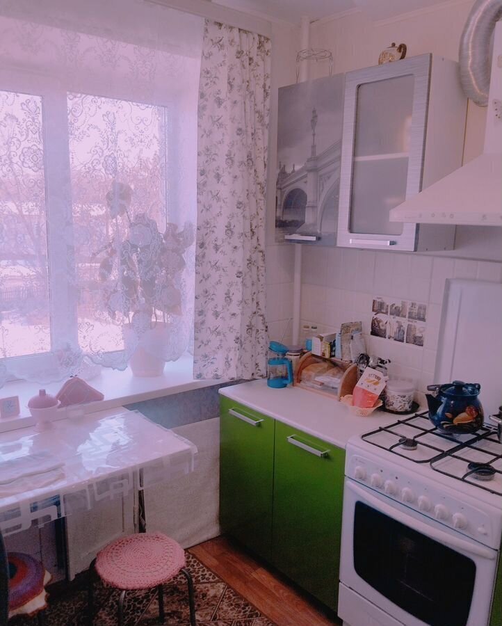 квартира г Бузулук ул Гая 80 фото 1