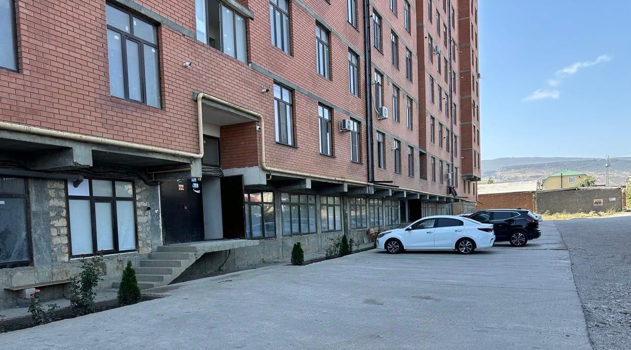 квартира г Махачкала р-н Ленинский ул. Халимбекаульская фото 15
