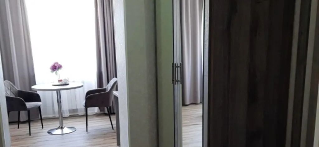 комната р-н Щекинский г Щекино ул Советская 4 фото 2