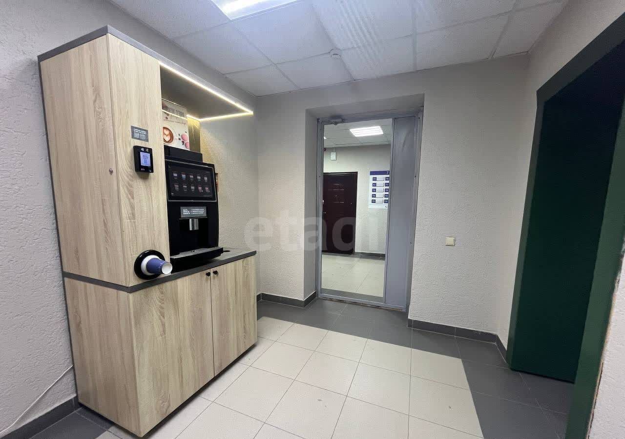 офис г Тюмень р-н Ленинский ул Республики 250б фото 15
