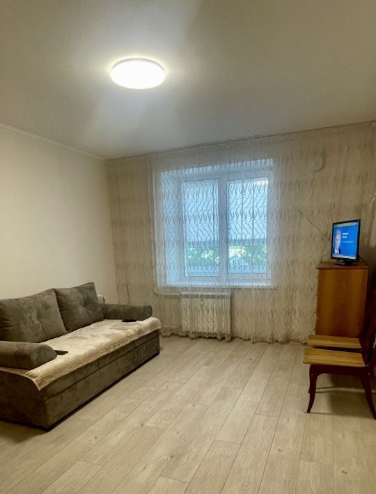 квартира г Барнаул р-н Октябрьский ул Петра Сухова 34 фото 1