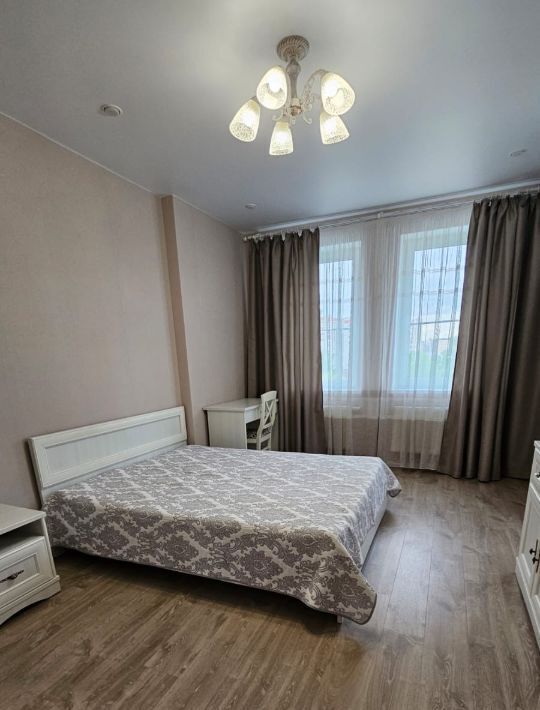 квартира г Казань Яшьлек ул Серова 50к/2 фото 11