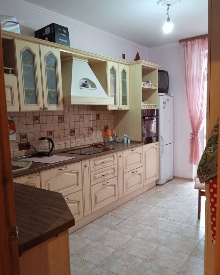 квартира г Омск р-н Кировский ул Лукашевича 12а фото 1