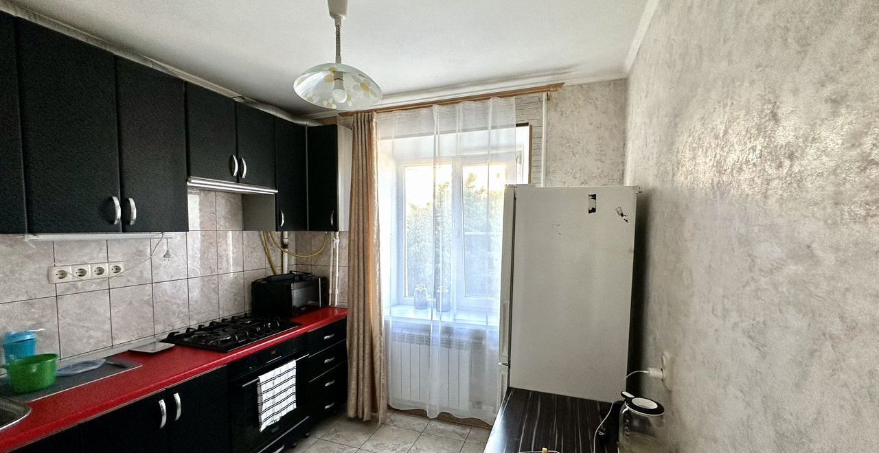 квартира г Новороссийск р-н Центральный пр-кт Ленина 18 фото 2