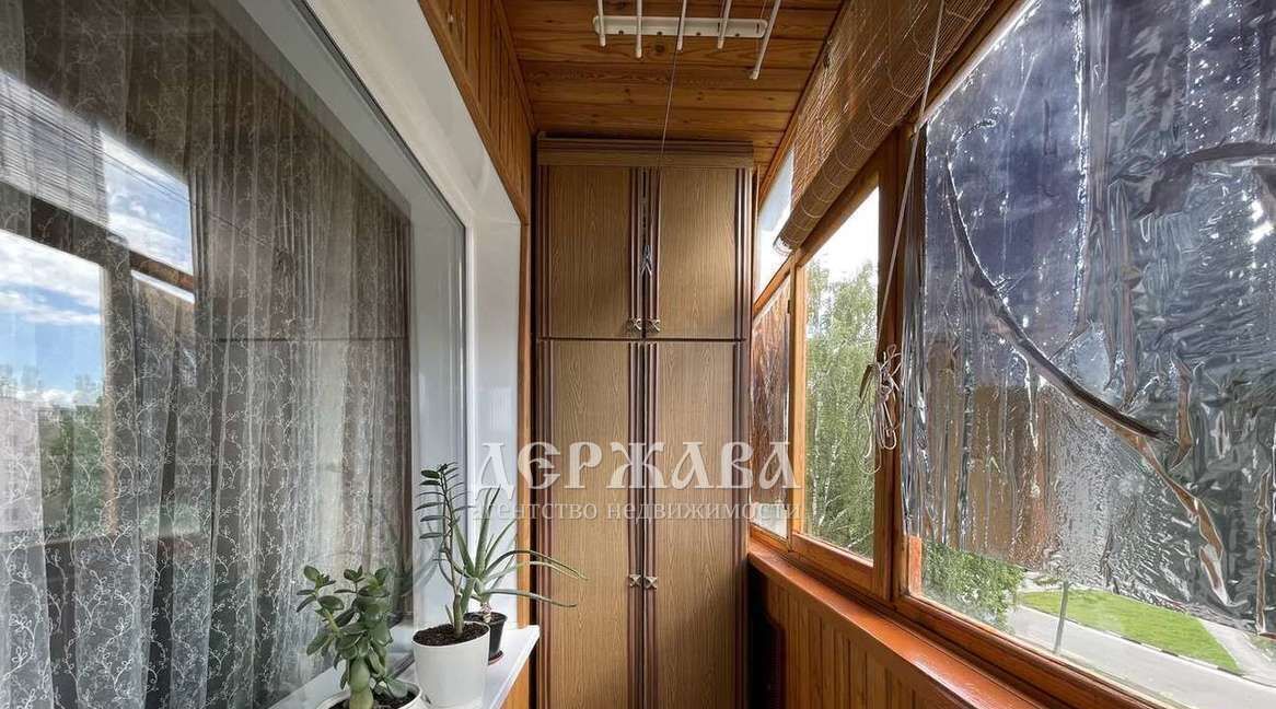 квартира г Старый Оскол микрорайон Жукова 6 фото 3