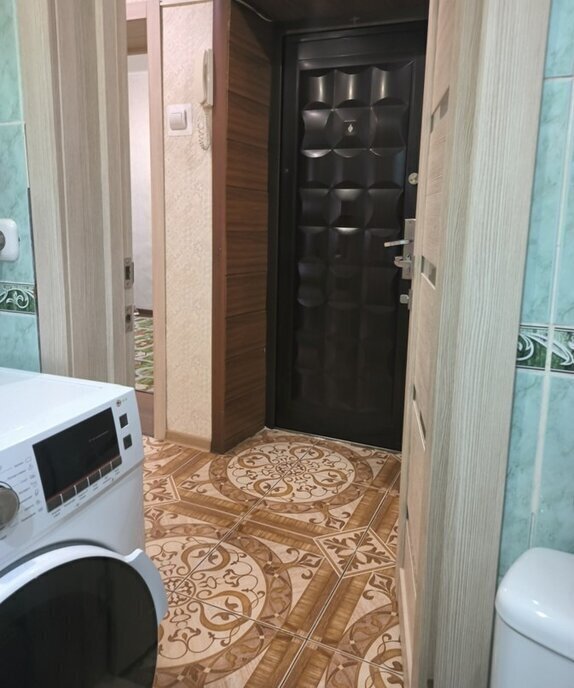 квартира г Омск ул 2-я Солнечная 32 фото 1