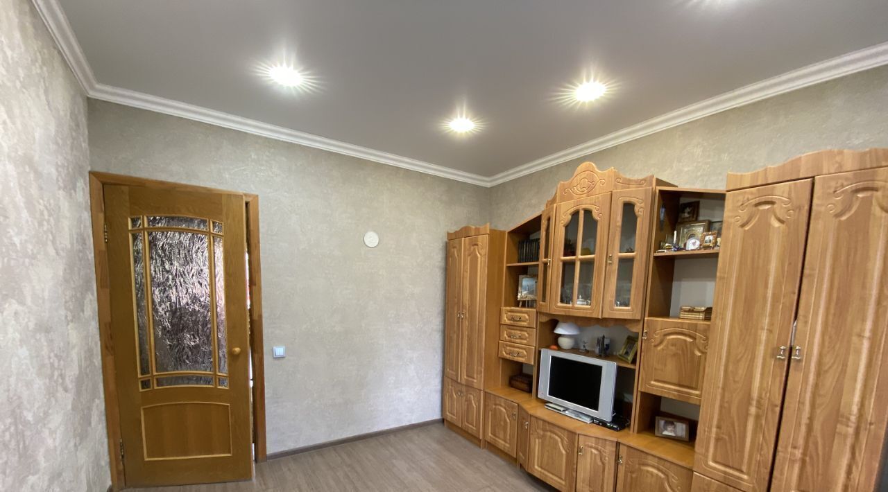 квартира г Елец ул Кротевича 6 фото 1