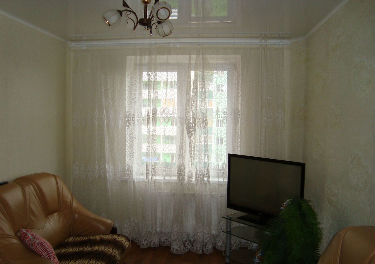 квартира г Магнитогорск р-н Орджоникидзевский пр-кт Карла Маркса 231 фото 2