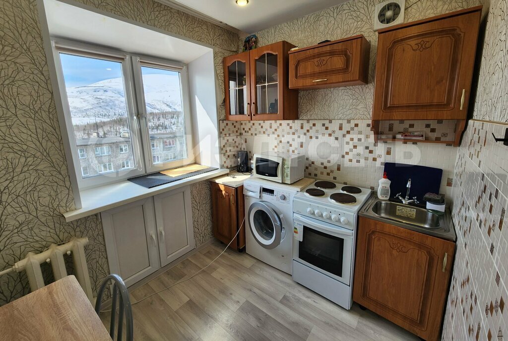 квартира г Кировск пр-кт Ленина 24 фото 2
