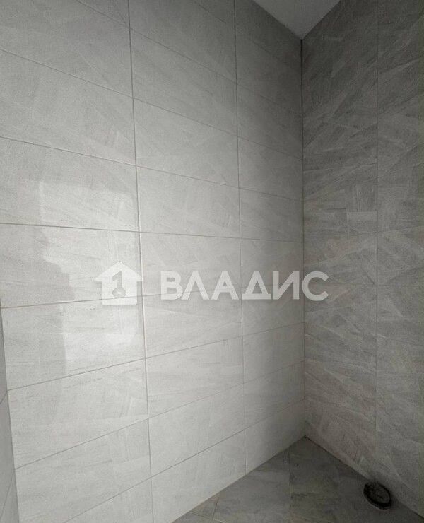 дом г Старый Оскол ул Сталеваров фото 17