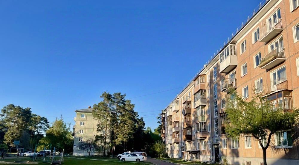 квартира г Ангарск кв-л 207/210 11 фото 3