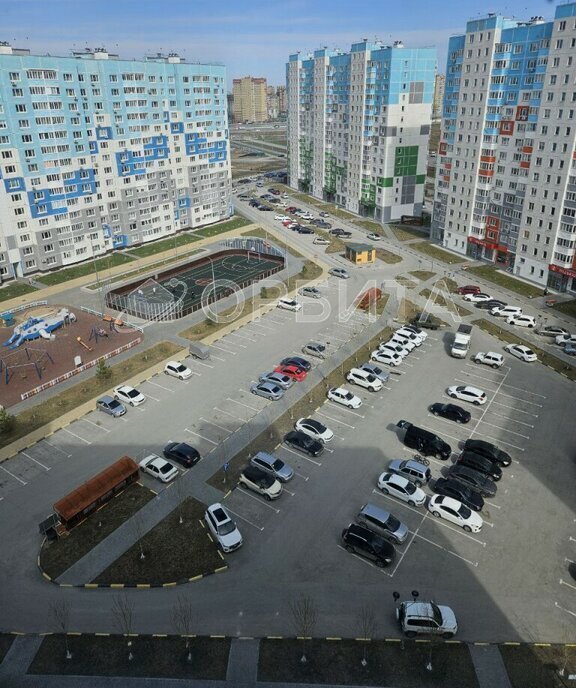 квартира г Тюмень ул Валентины Трофимовой 3 фото 2