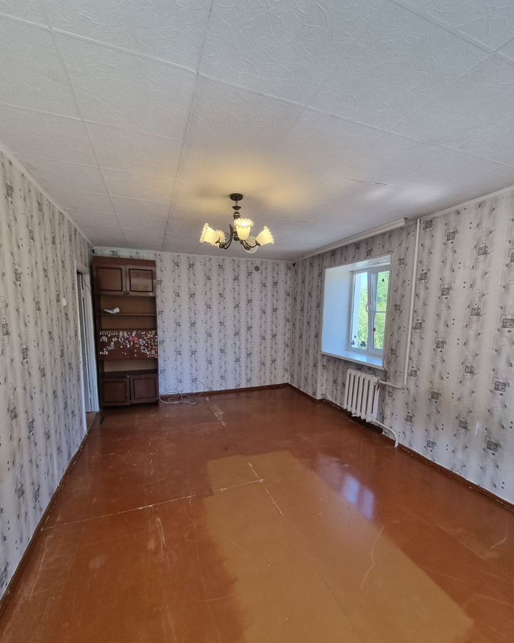 квартира г Усолье-Сибирское ул Толбухина 15 фото 3