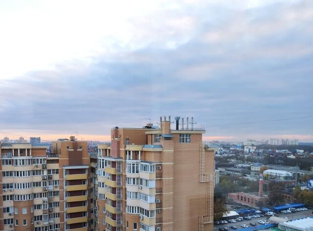 р-н Прикубанский Фестивальный ул им. Атарбекова 5/1 фото