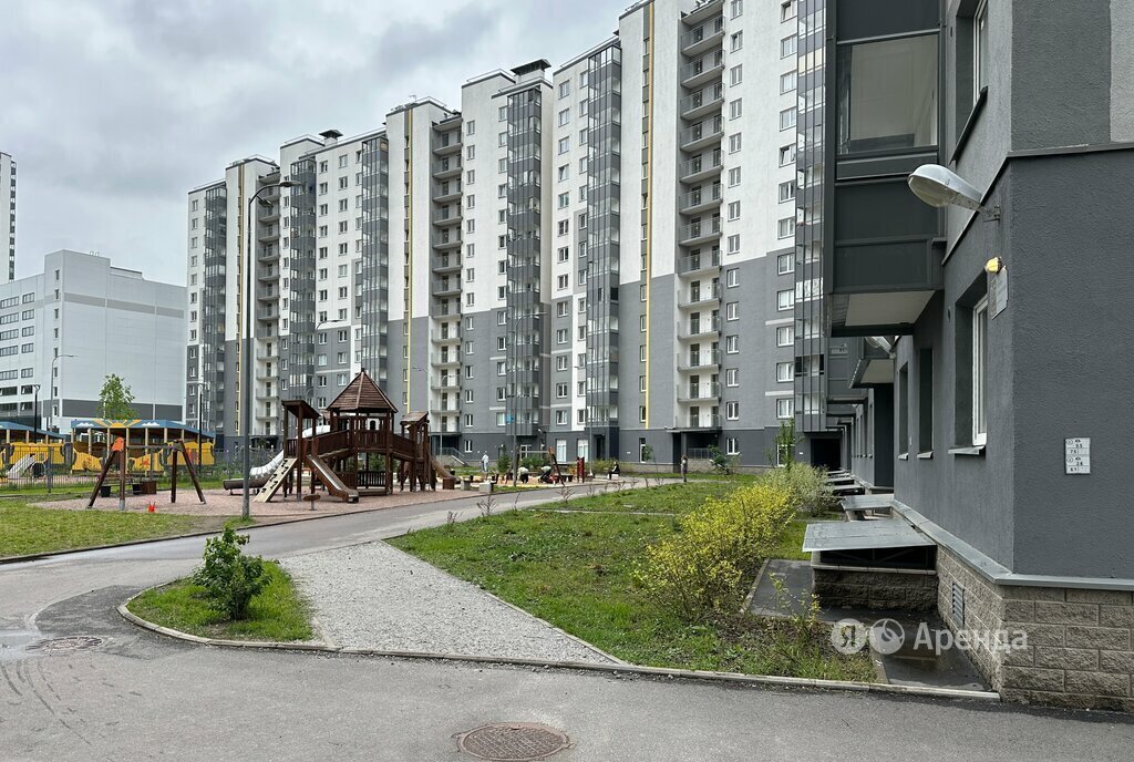 квартира г Санкт-Петербург метро Проспект Просвещения пр-кт Орлово-Денисовский 15к/1 фото 17