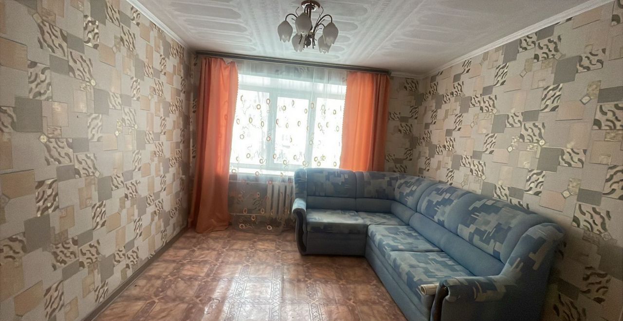 квартира г Бор ул Чугунова 12 фото 1