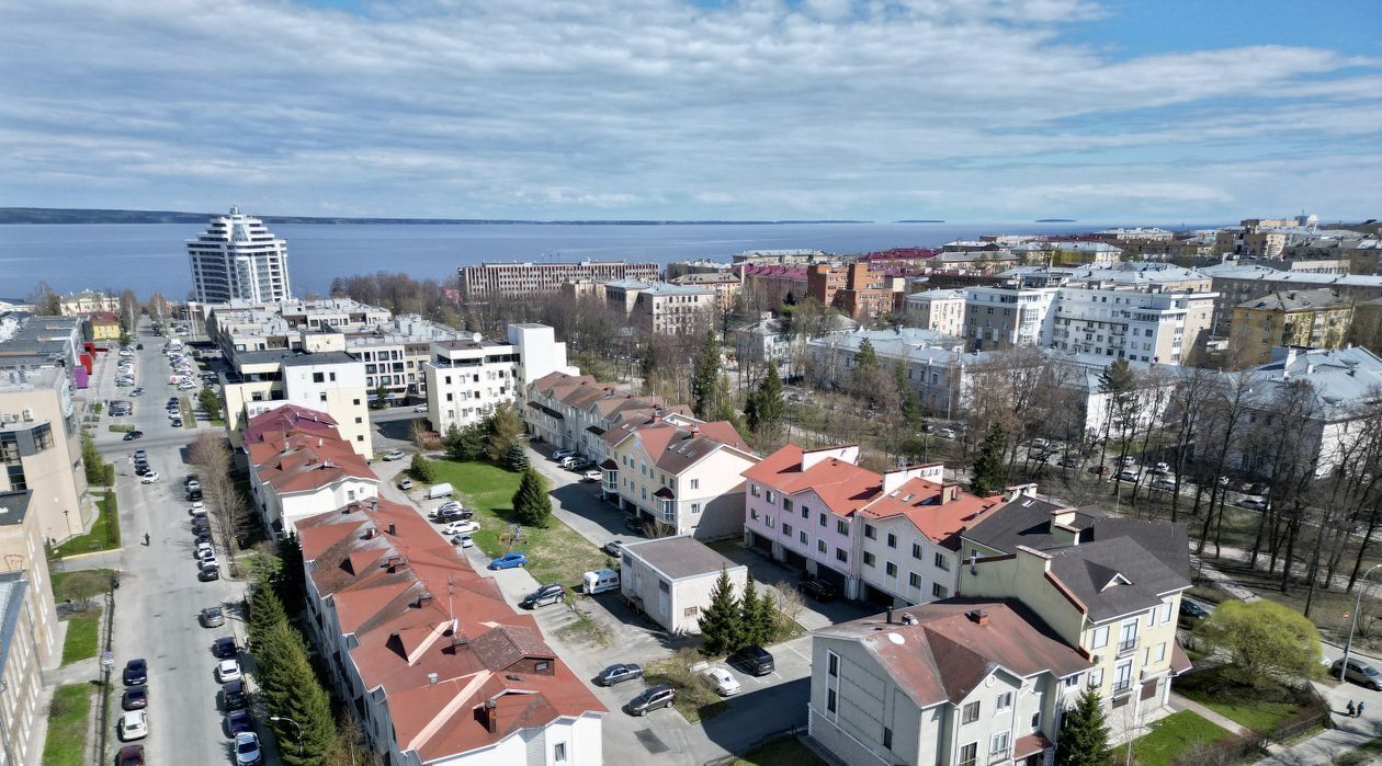 дом г Петрозаводск ул Еремеева 42 фото 7