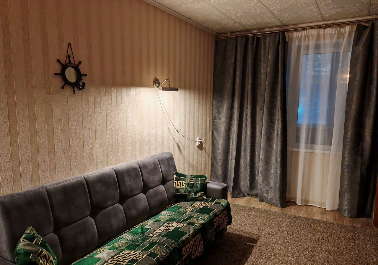 квартира г Мурманск р-н Октябрьский ул Карла Маркса 42 фото 1
