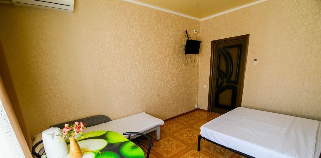 комната г Судак ул Ювес 7 фото 11