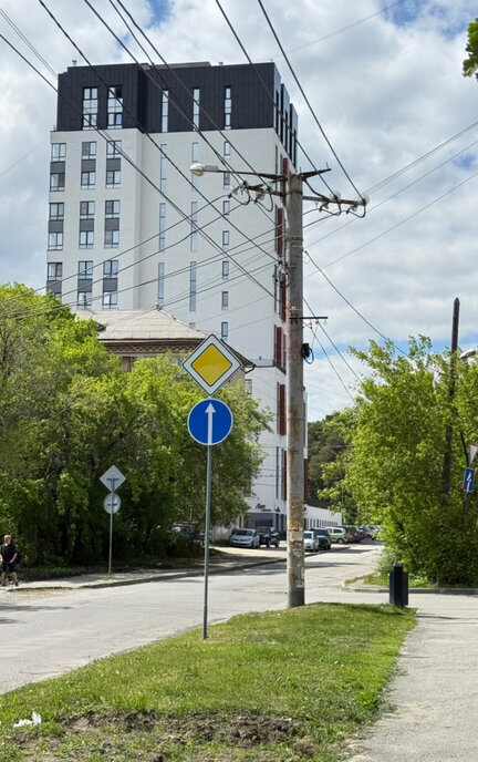 квартира г Челябинск ул Варненская 4 фото 12