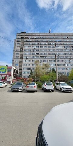 комната ул Салютная 23 фото