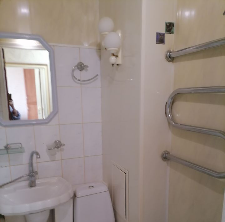 квартира г Тольятти р-н Автозаводский ул Автостроителей 82 фото 4