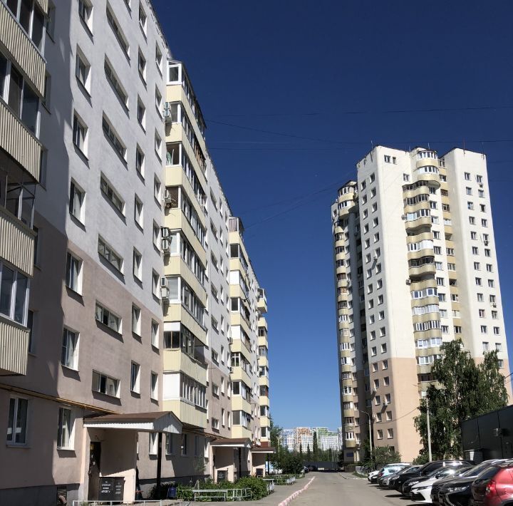 квартира г Уфа р-н Октябрьский ул Максима Рыльского 6/1 фото 1