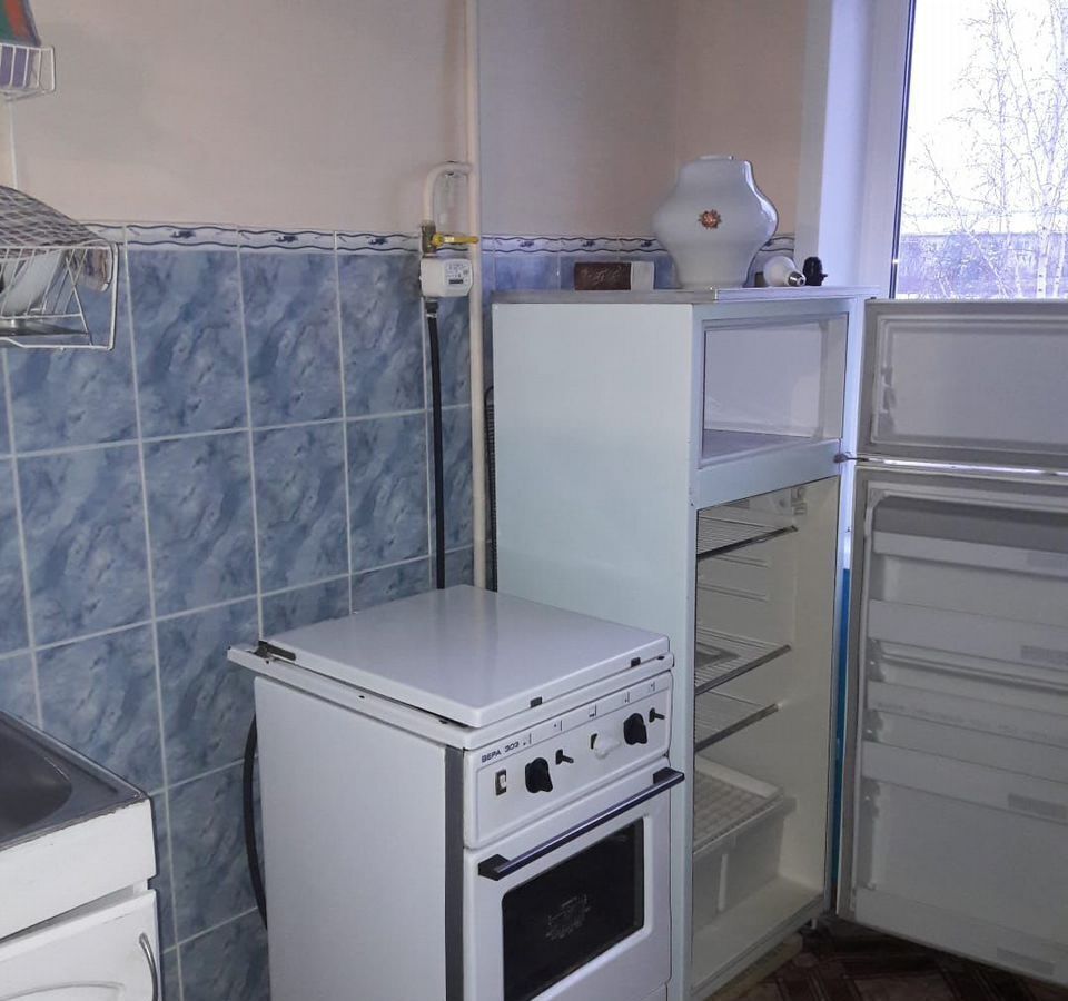 квартира г Барнаул р-н Железнодорожный ул Антона Петрова 128 фото 3