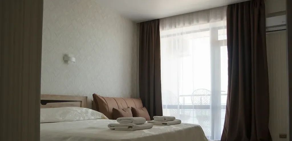 комната г Феодосия наб Черноморская 30б фото 4