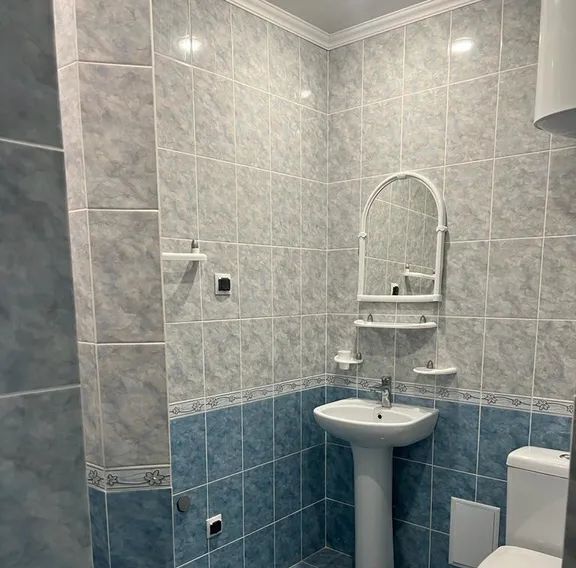 комната г Алушта ул Набережная 24г фото 3