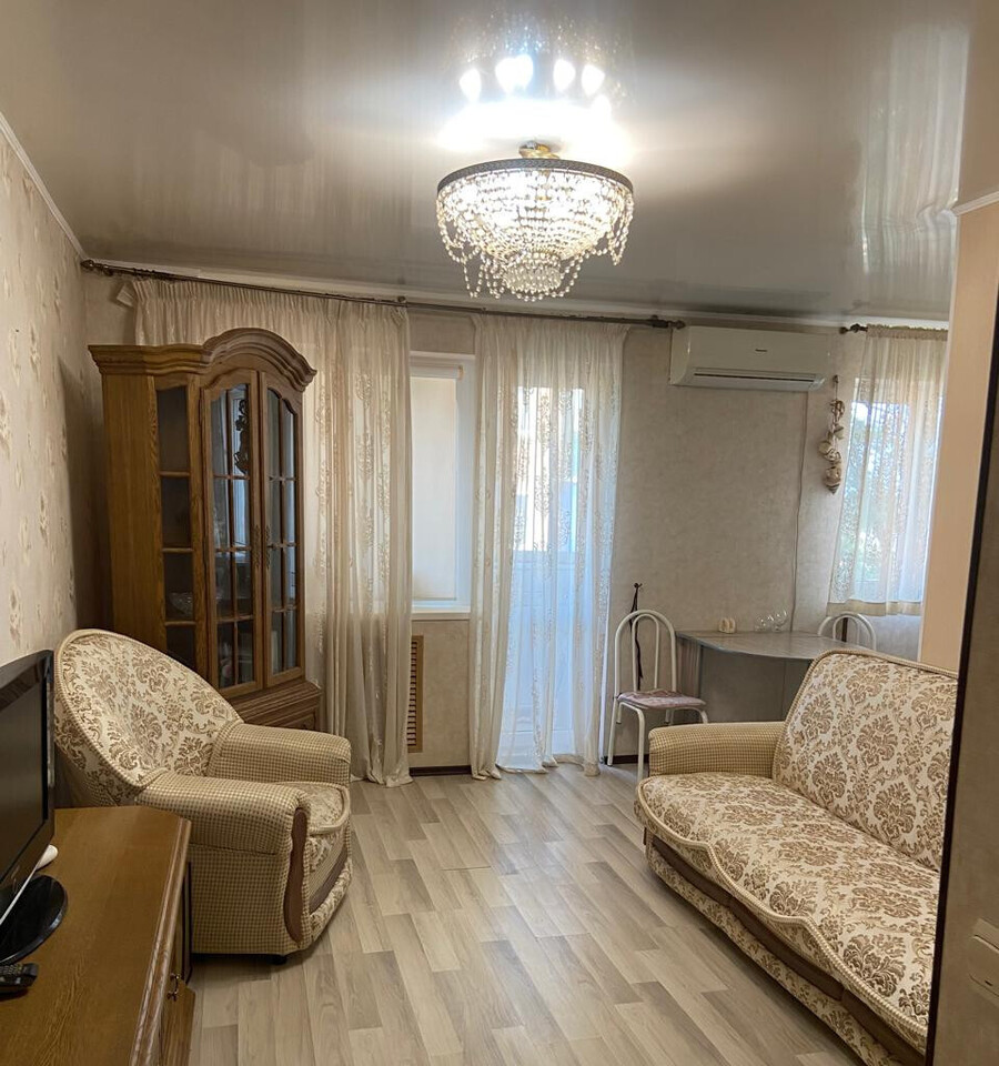 квартира р-н Кавказский г Кропоткин ул Комсомольская 206в фото 1