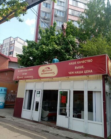 торговое помещение р-н Центральный ул Студенческая 8а фото