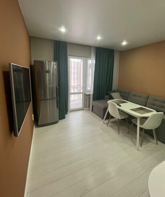 квартира г Южно-Сахалинск пр-кт Мира 97к/3 фото 1