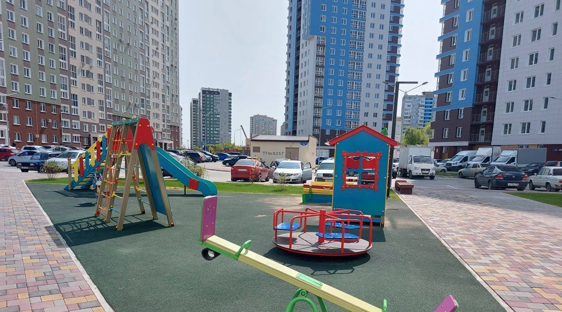 квартира г Омск р-н Кировский ул Взлетная 9а фото 47