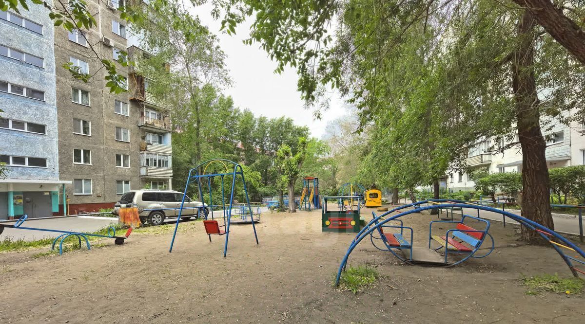 квартира г Омск р-н Ленинский ул Ангарская 2 фото 25