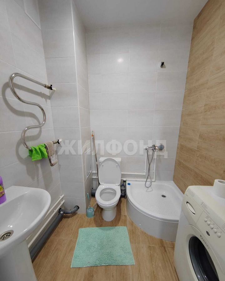 квартира г Новосибирск р-н Ленинский ул Титова 254/1 фото 8