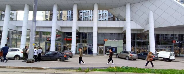 торговое помещение р-н Свердловский ул Революции 21 фото