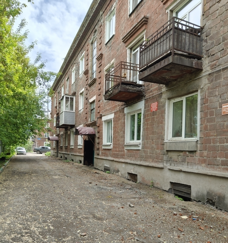 квартира г Новокузнецк ул Доз 4 Кузбасс фото 9