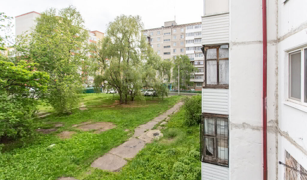 квартира г Тобольск мкр 7а 5 фото 12