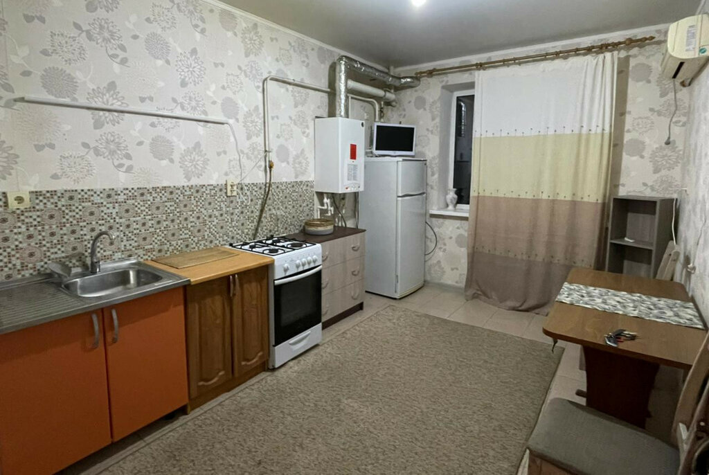 квартира г Батайск ул Урицкого 3 фото 4