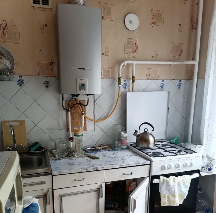 комната г Великий Новгород ул Октябрьская 12к/3 фото 1