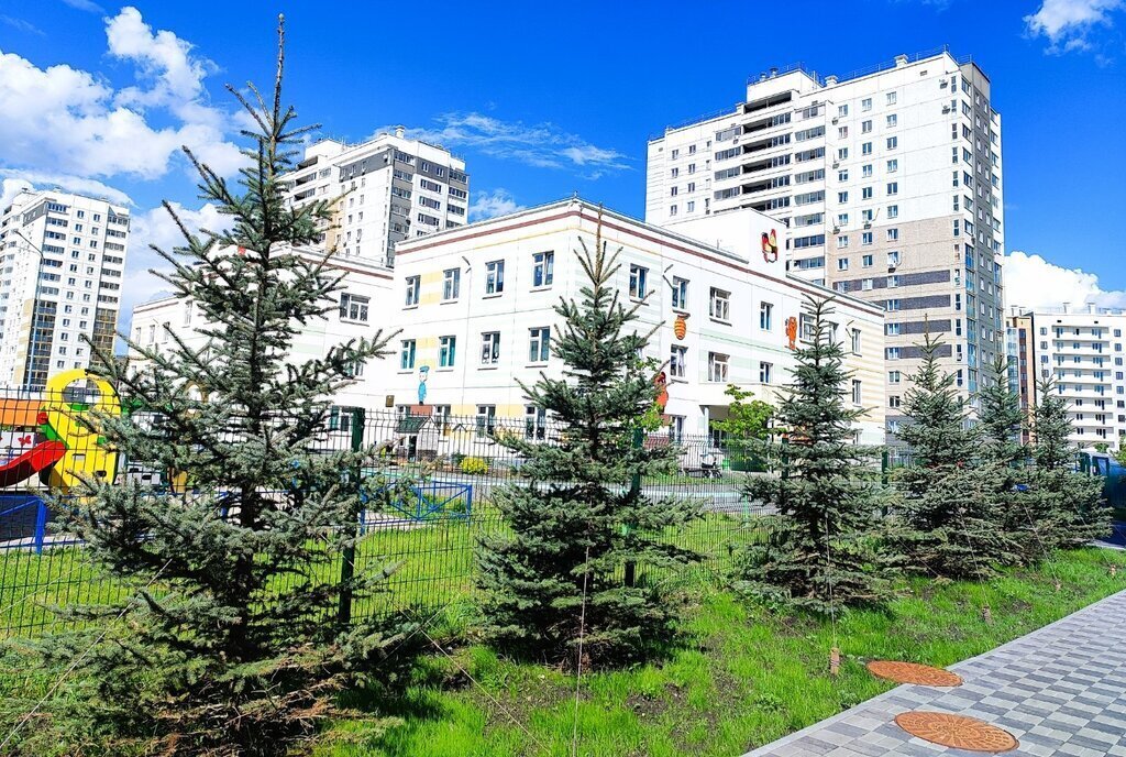 квартира г Челябинск пр-кт Краснопольский 22 фото 12