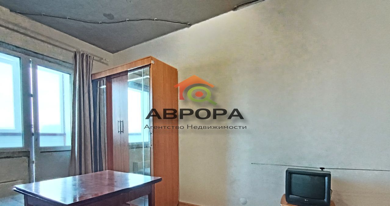 квартира г Сургут ул Замятинская 3/1 фото 2
